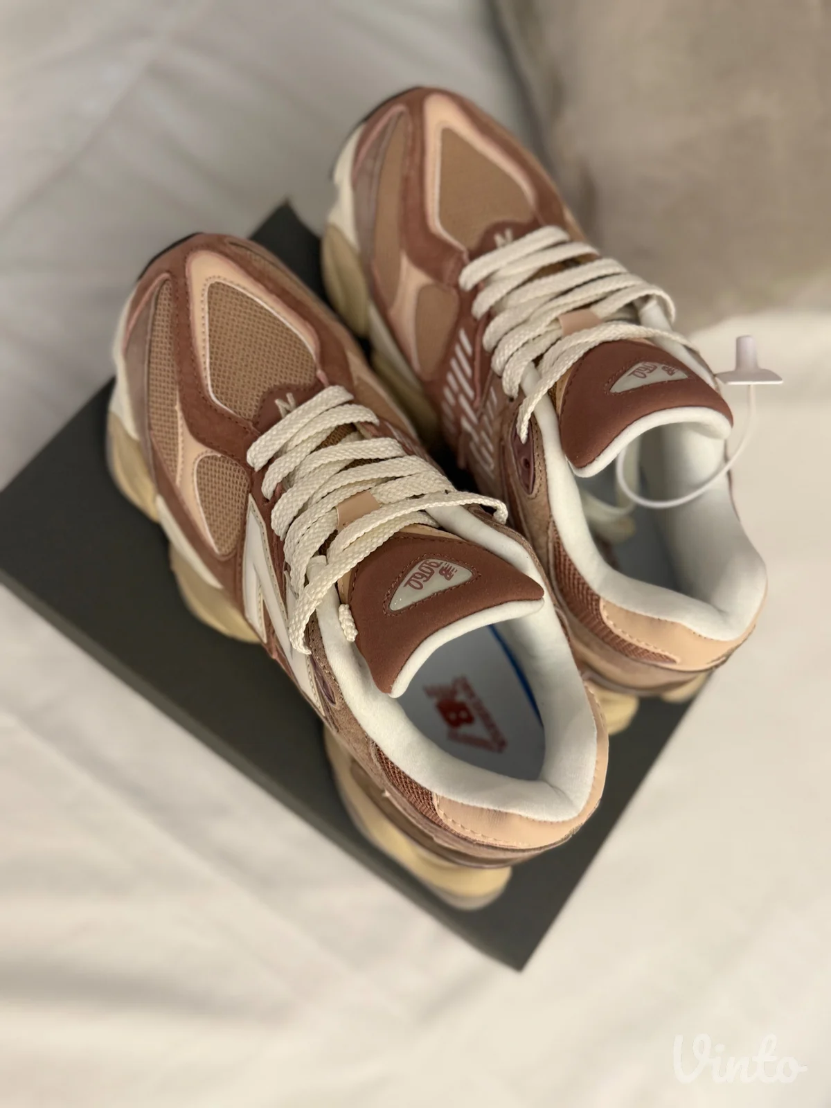 New Balance 9060 ORIGINAL NOVE 39.5