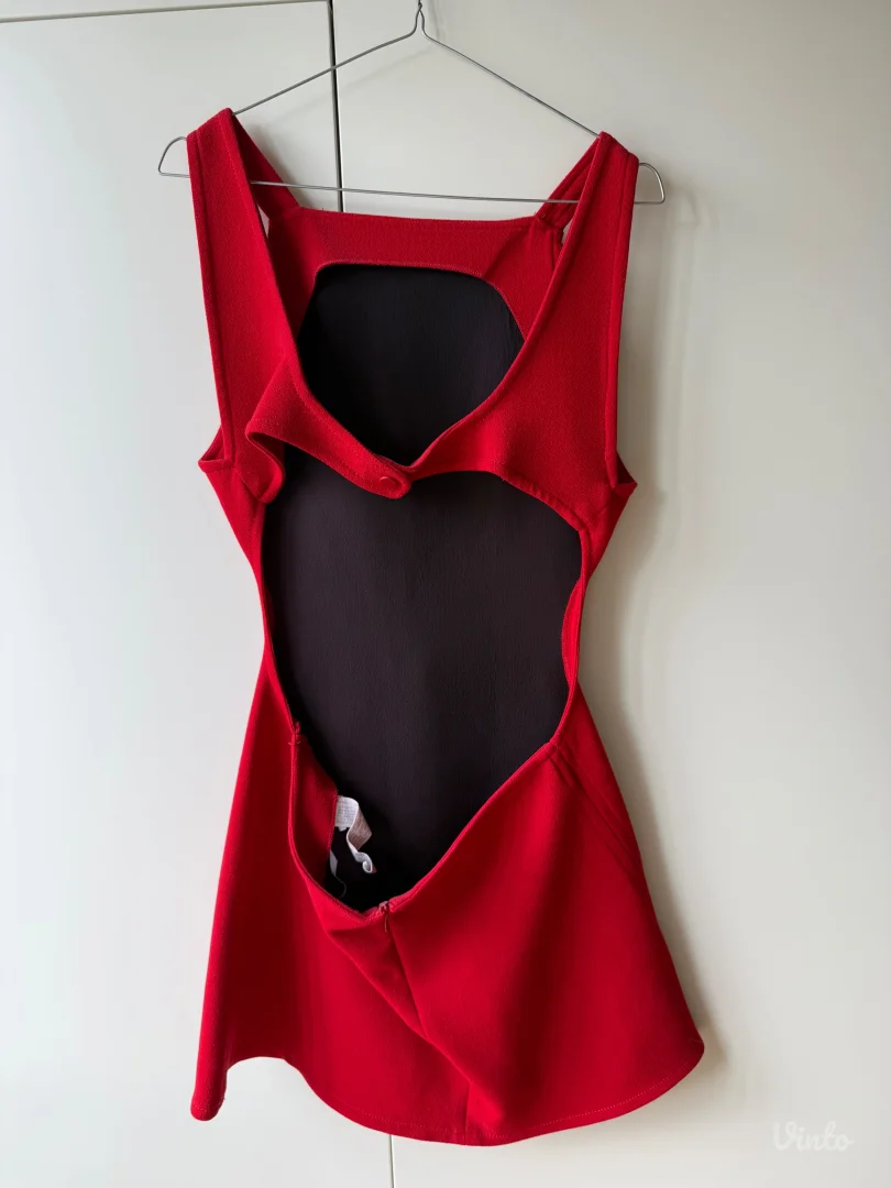 Zara crvena haljina