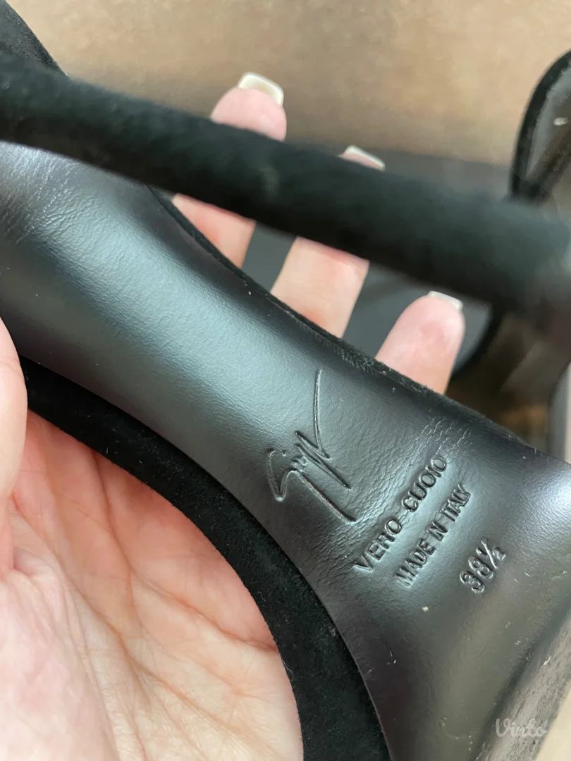 Zanotti crne sandale