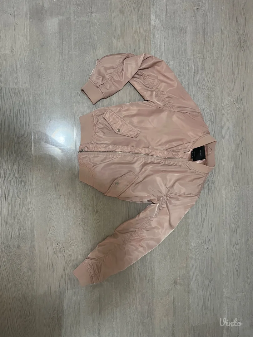 Pull&Bear Puder roze bomber jakna