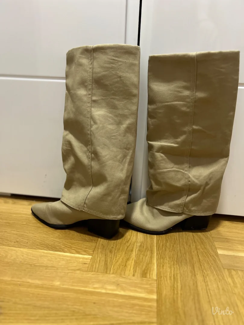 Shein- cizme na stiklu