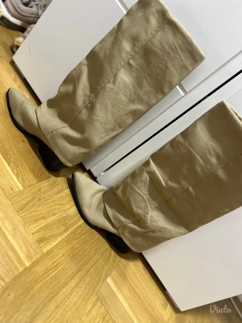 Shein- cizme na stiklu