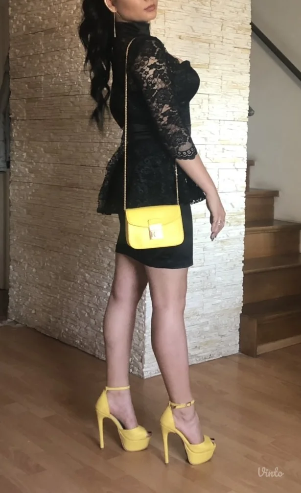 Svecana crna haljina