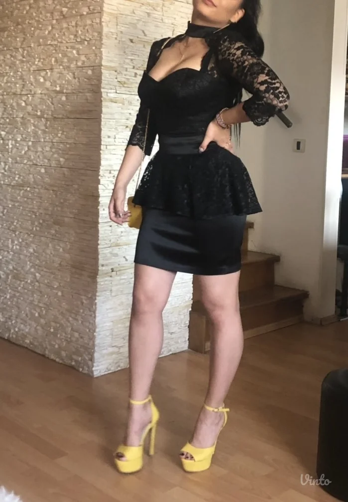 Svecana crna haljina