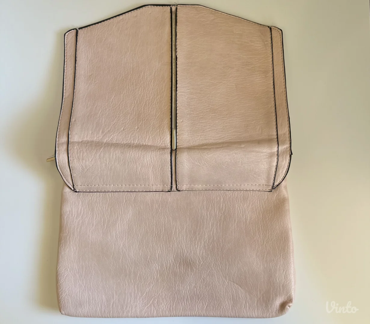 Svetlo bež-roze pismo torba