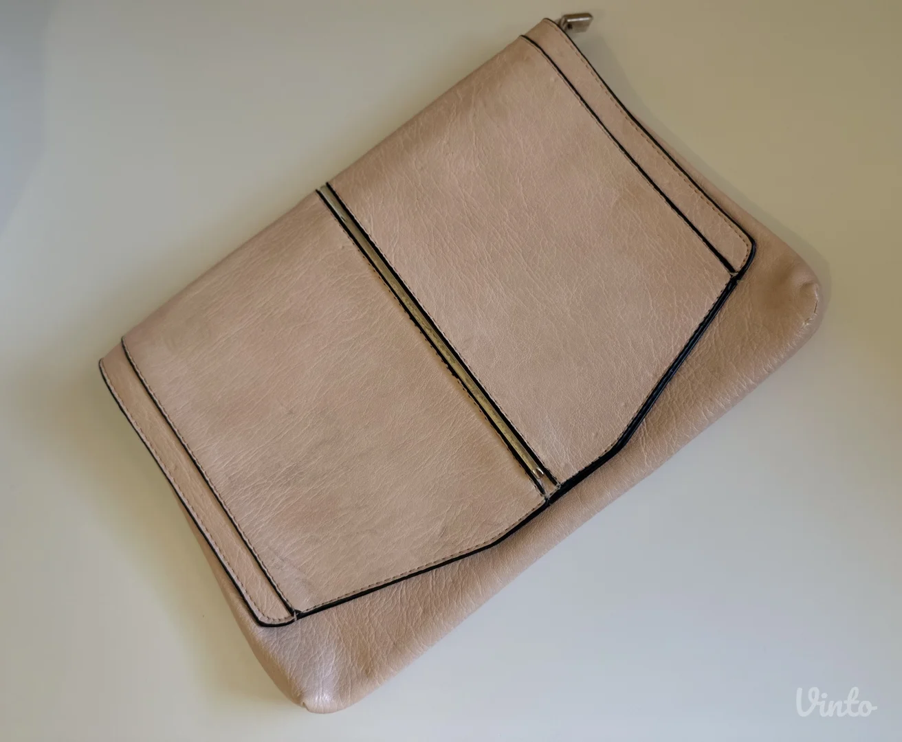 Svetlo bež-roze pismo torba