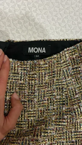 Mona suknja