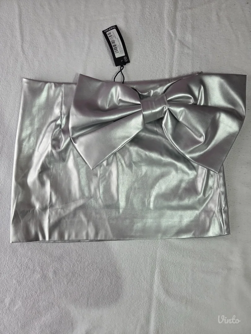 Boohoo suknja plaćena 3000