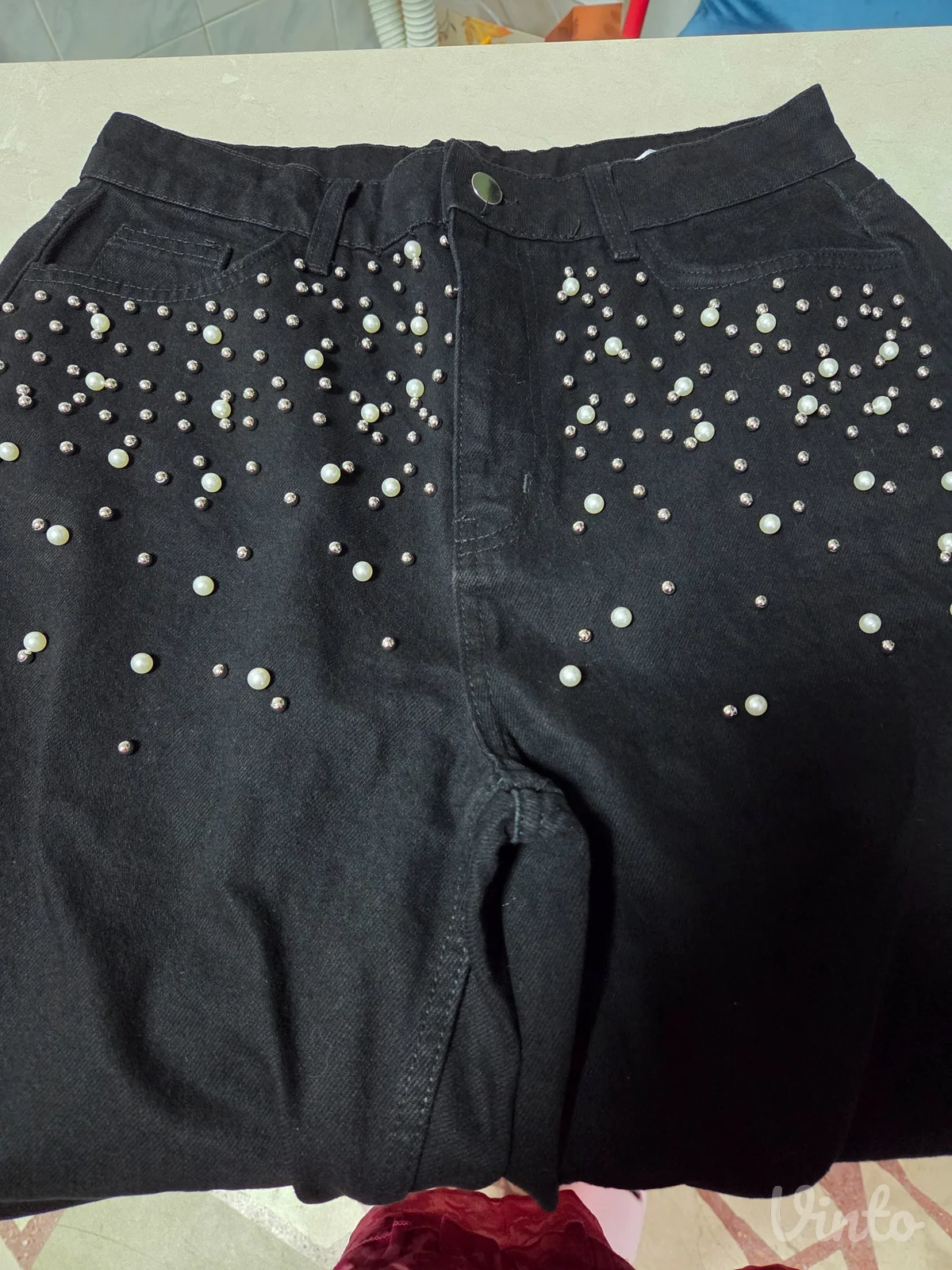 Pantalone za cirkonim