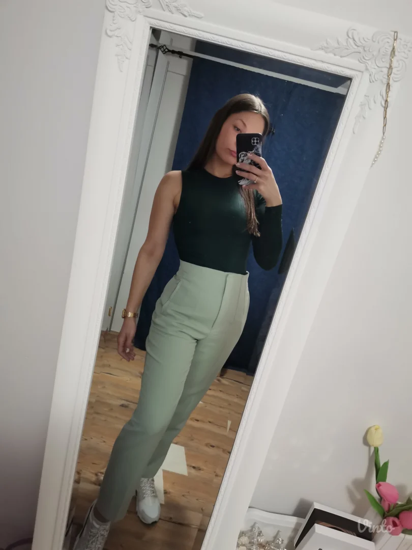 Zarine zelene pantalone