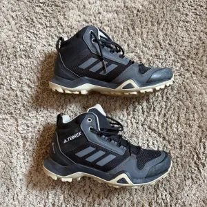 Adidas terrex patike za planinarenje