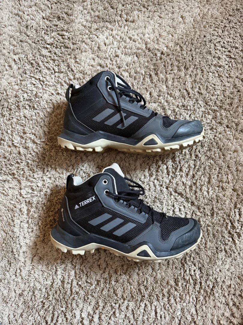 Adidas terrex patike za planinarenje