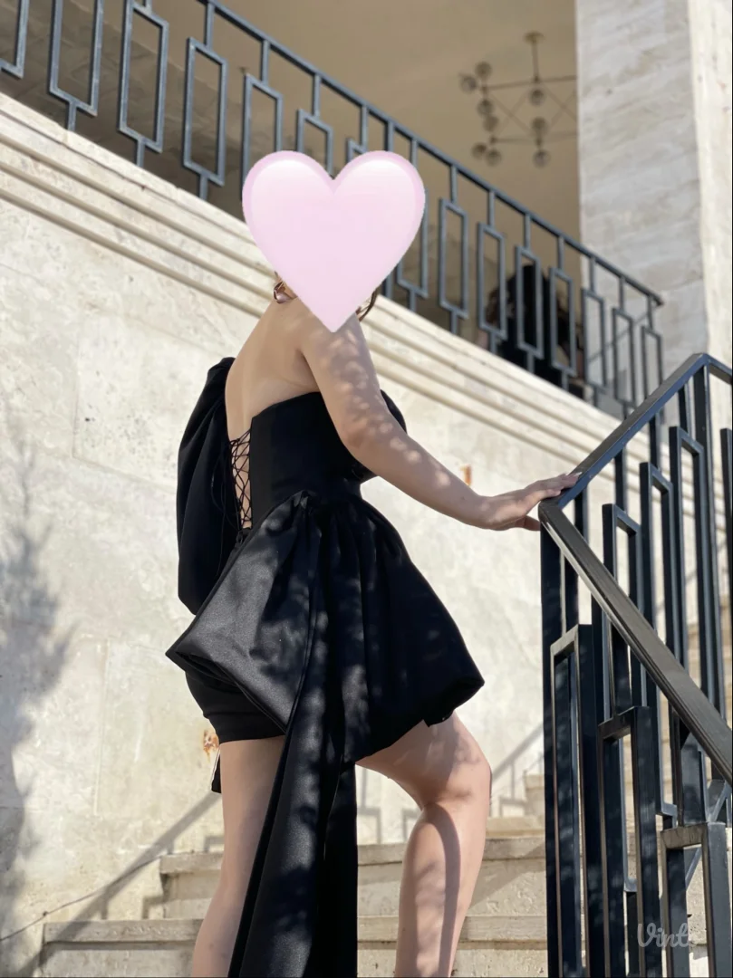Elegantna crna satenska haljina S/M
