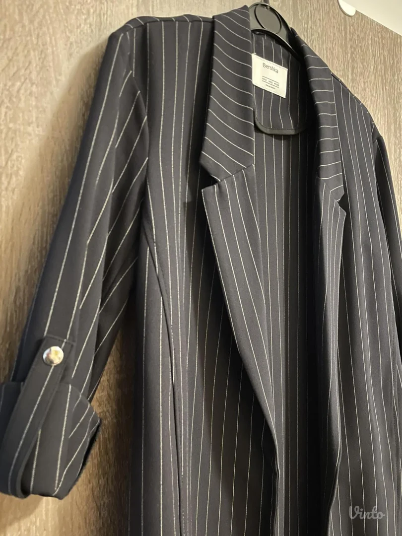 Bershka-prugasti sako