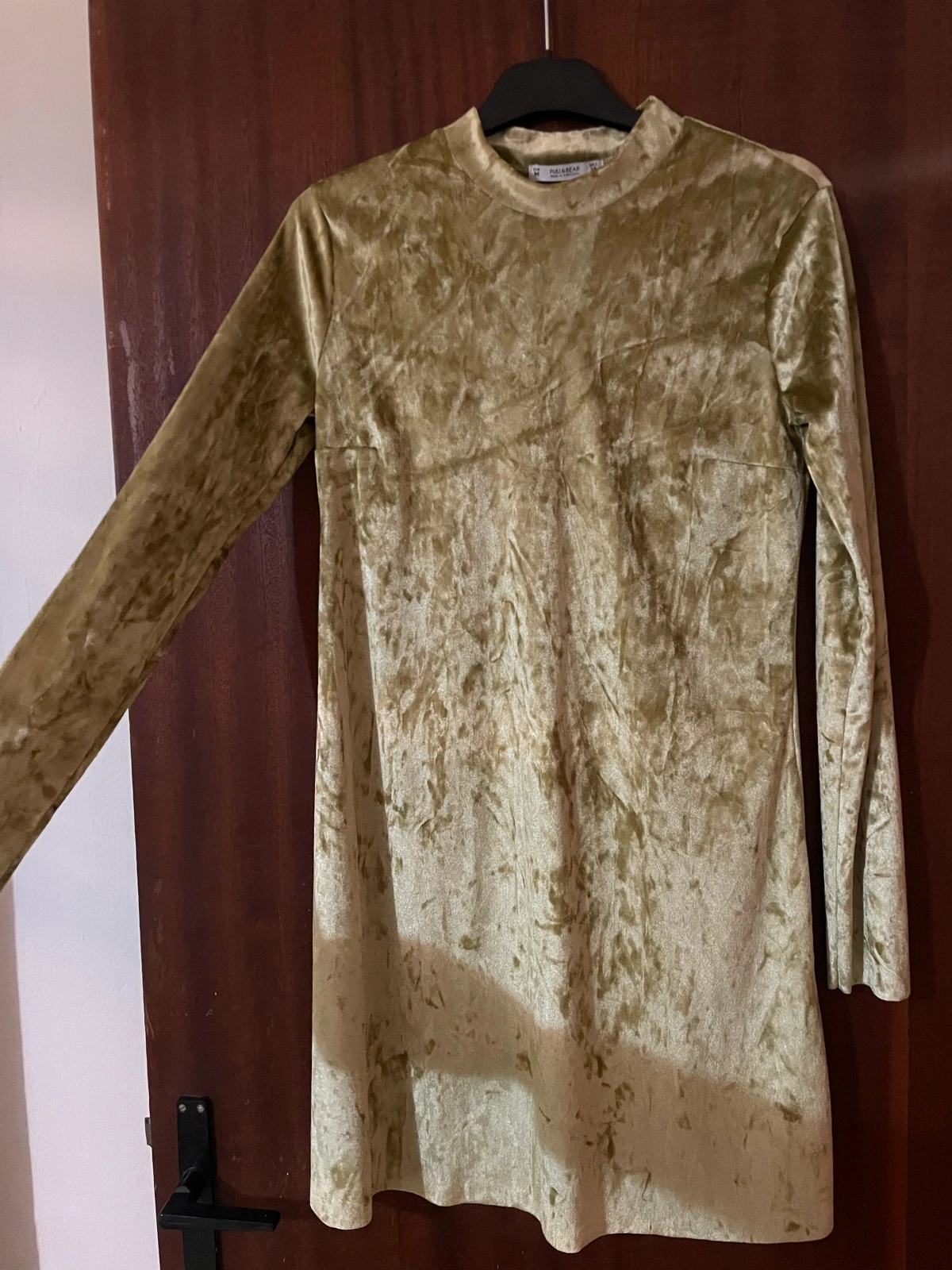 Pull&bear plišana haljinica, M veličina