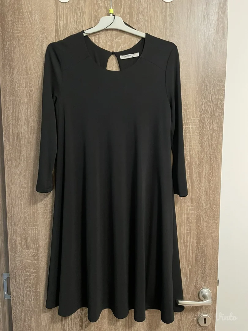 Berskha - crna haljina