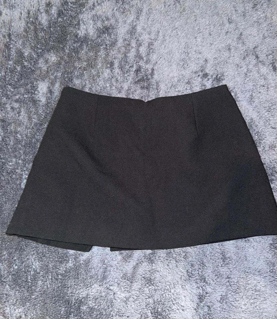 Zara skort