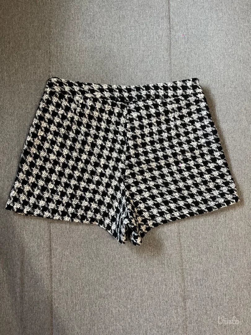 Stradivarius skort + gratis HM kačket