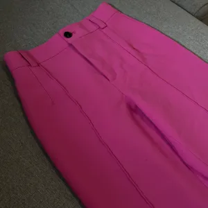 Zara pantalone