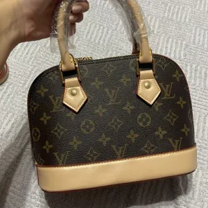 Louis Vuitton (kopija)