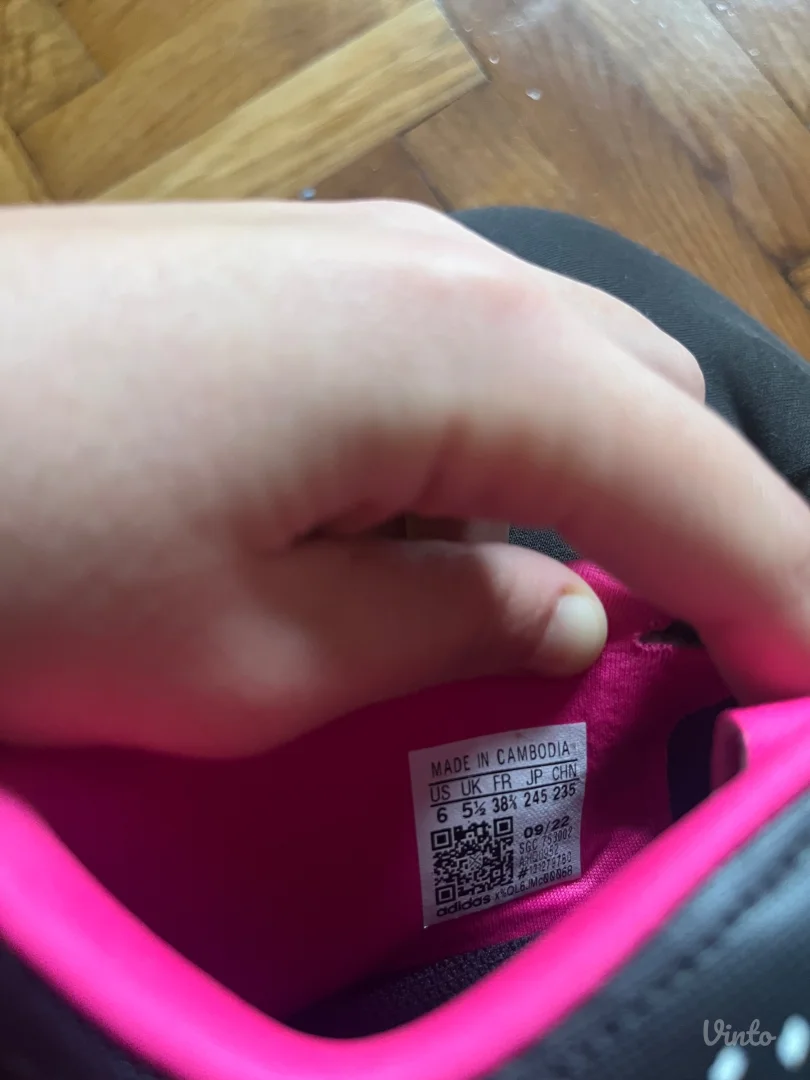 Adidas kopačke br 38