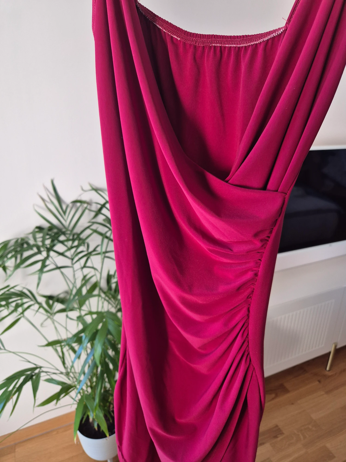 Bordo mini uska haljina