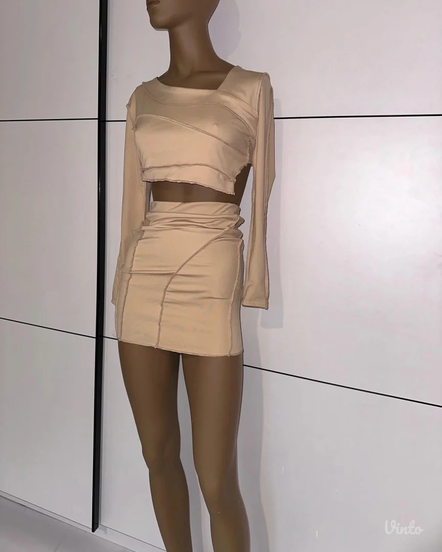 Asimetričan komplet