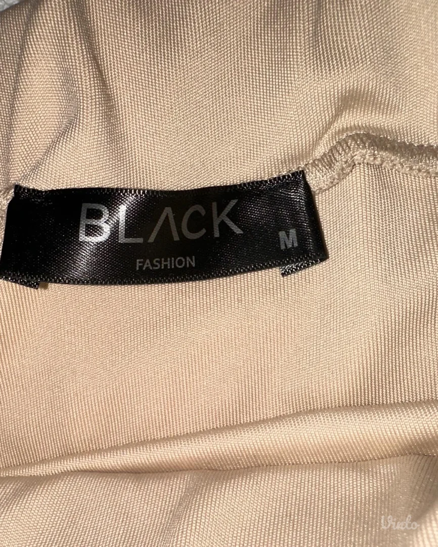 Asimetričan komplet