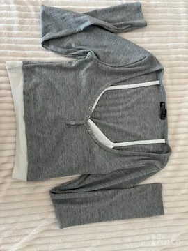 Siva zenska bluza