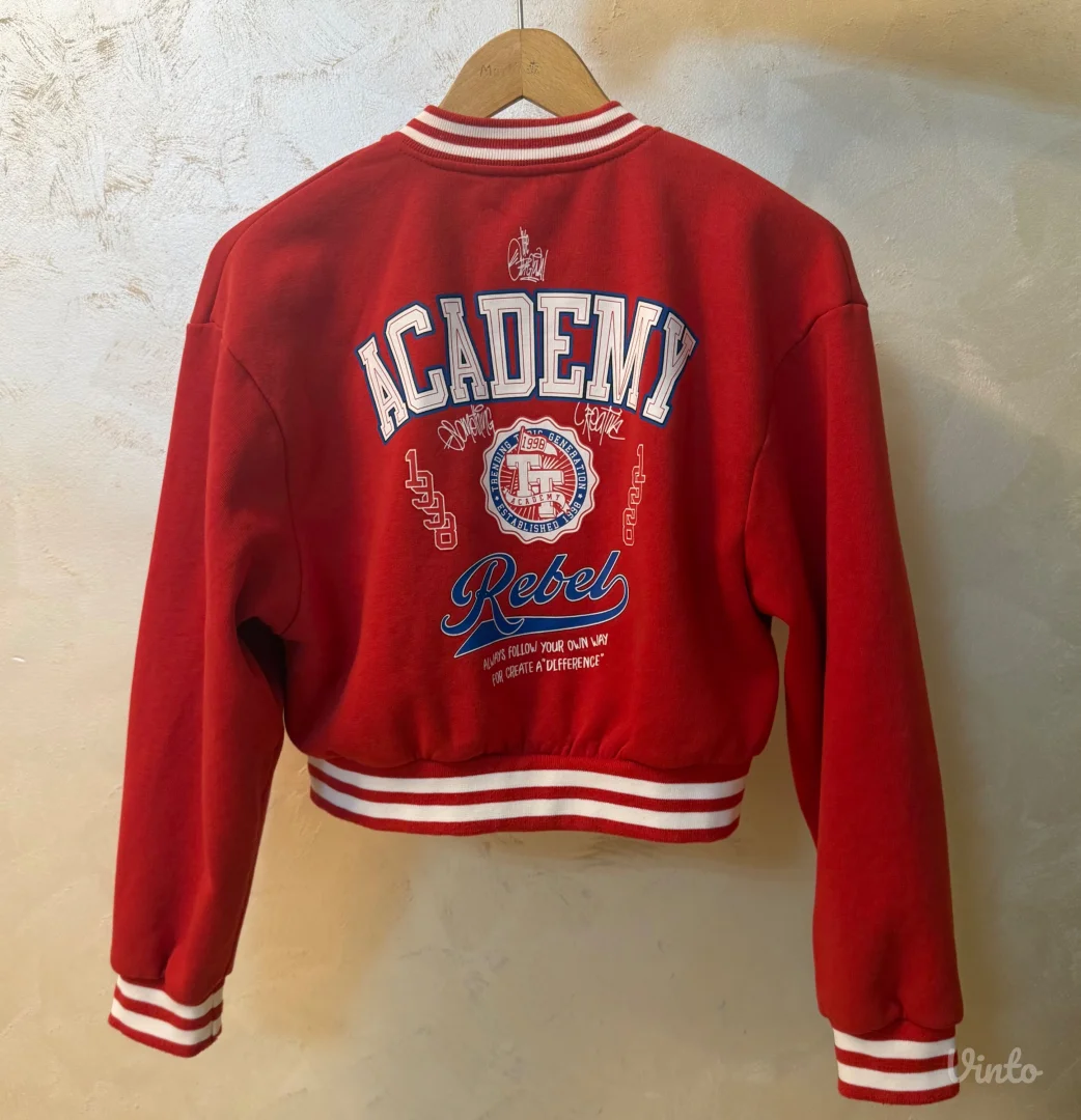 Ženska dukserica - jaknica