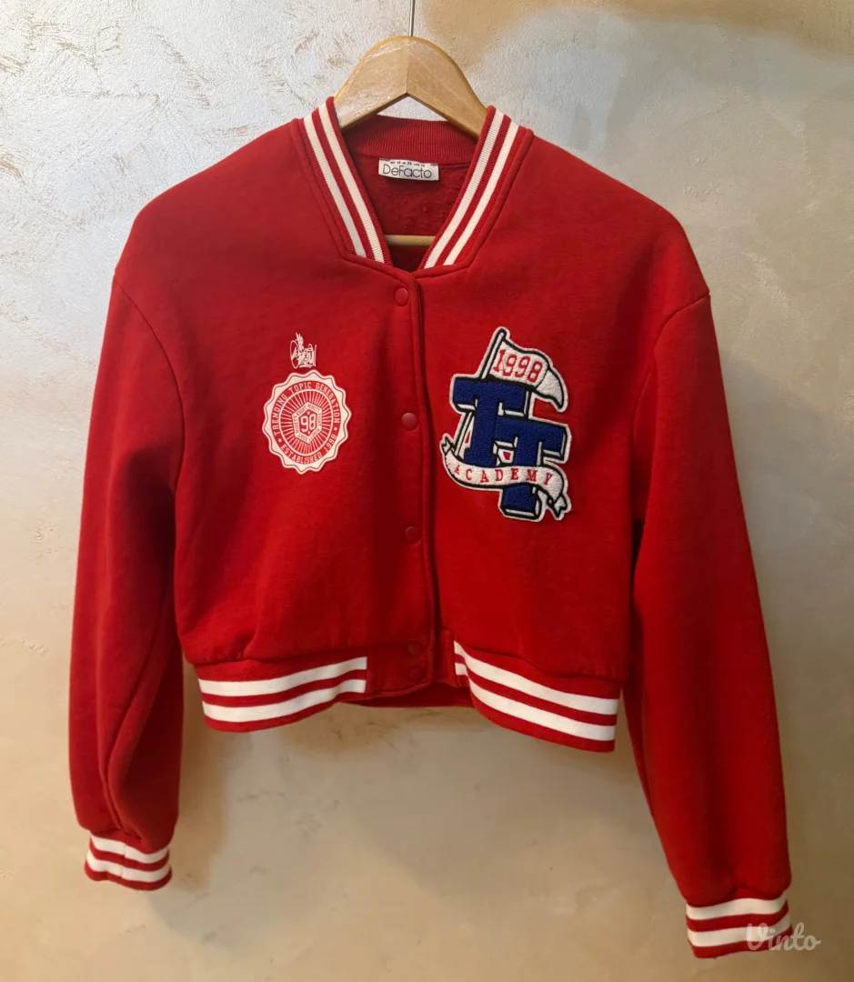 Ženska dukserica - jaknica