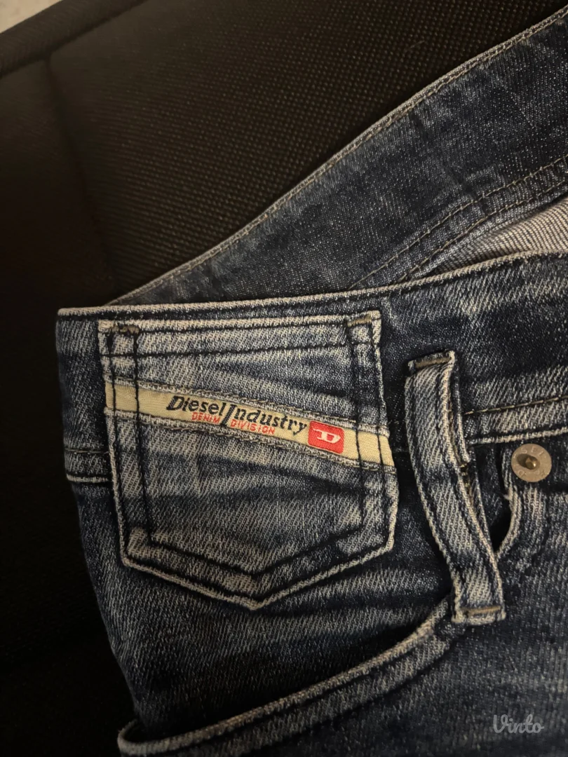 Y2k Diesel plitke farmerke