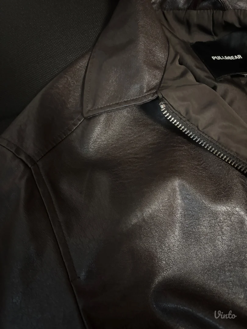 Pull&Bear kozna jakna