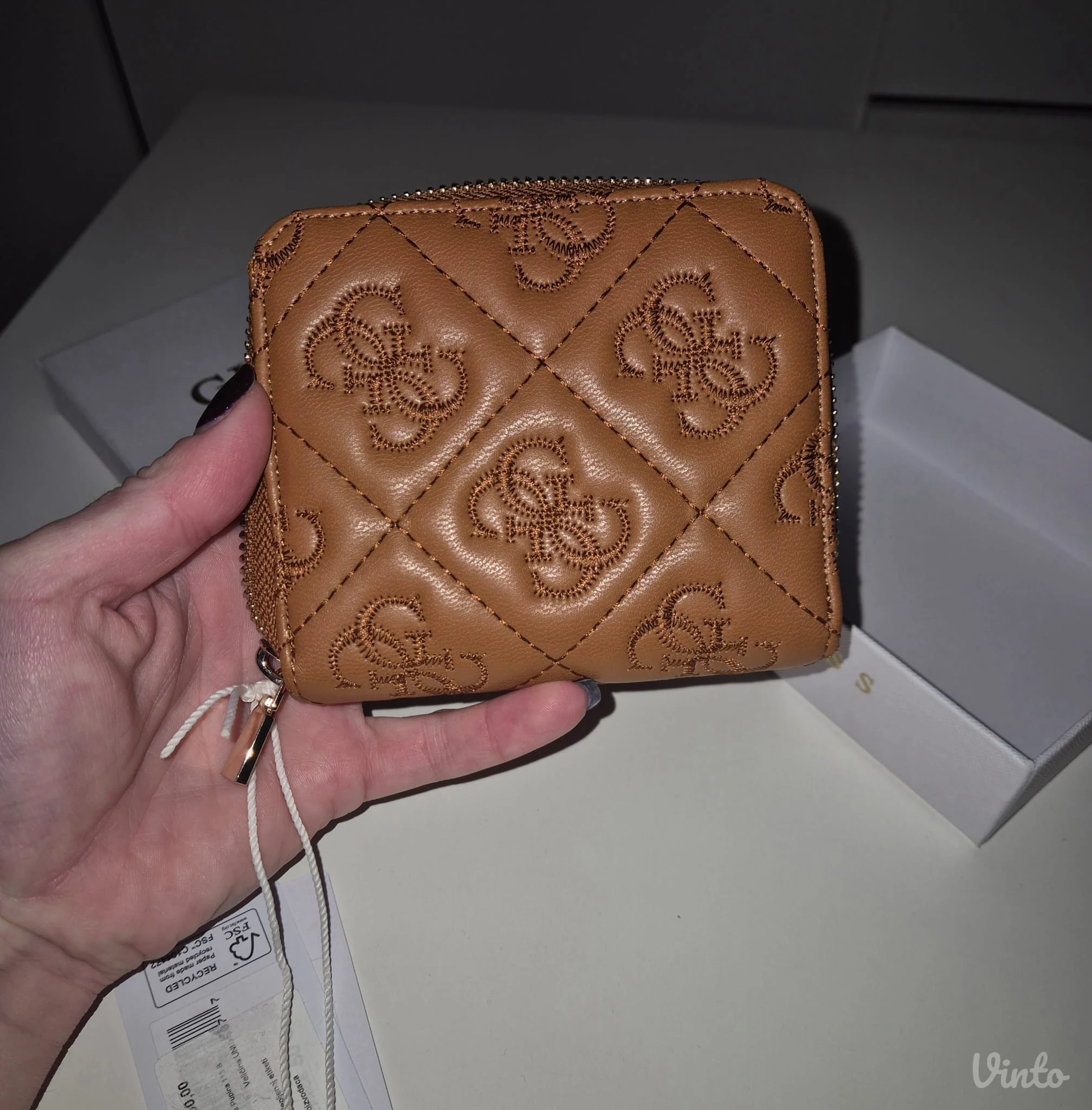 Guess novcanik. Original