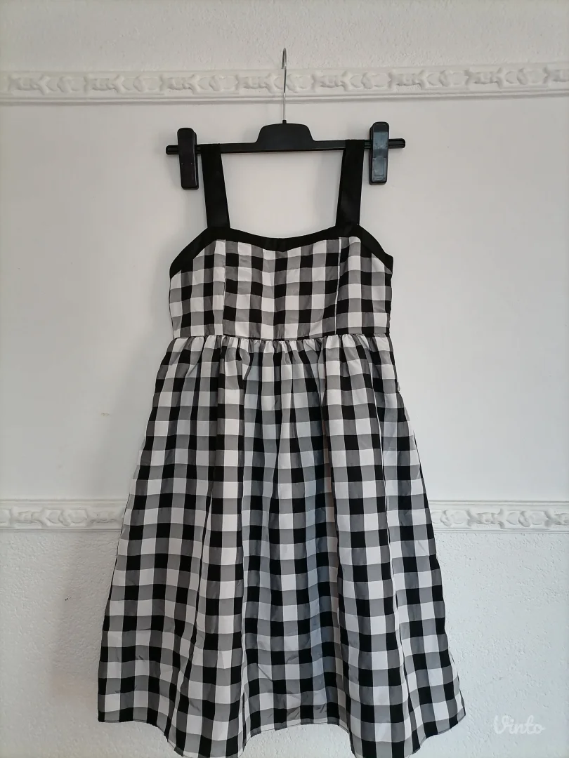 H&M svečana haljinica za devojčice