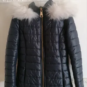 Zimska jakna sa krznom