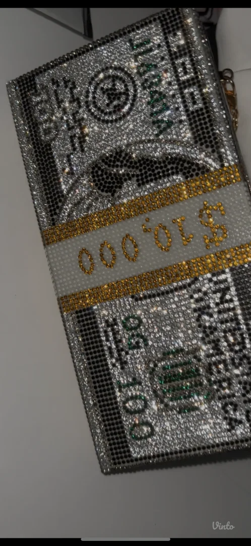 Šljokičasta torbica