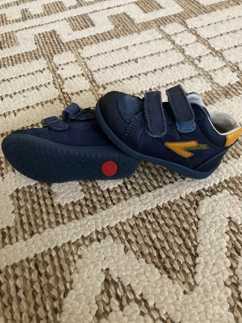 Cipele za prohodavanje