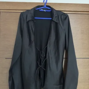 Zara satenska košulja