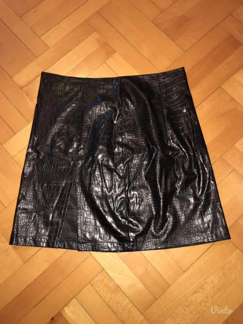 SHEIN crna mini suknja od eko koze