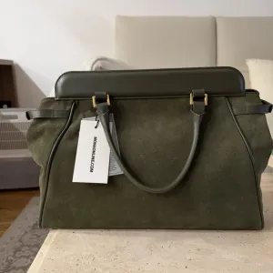 Mona kožna torba - nova