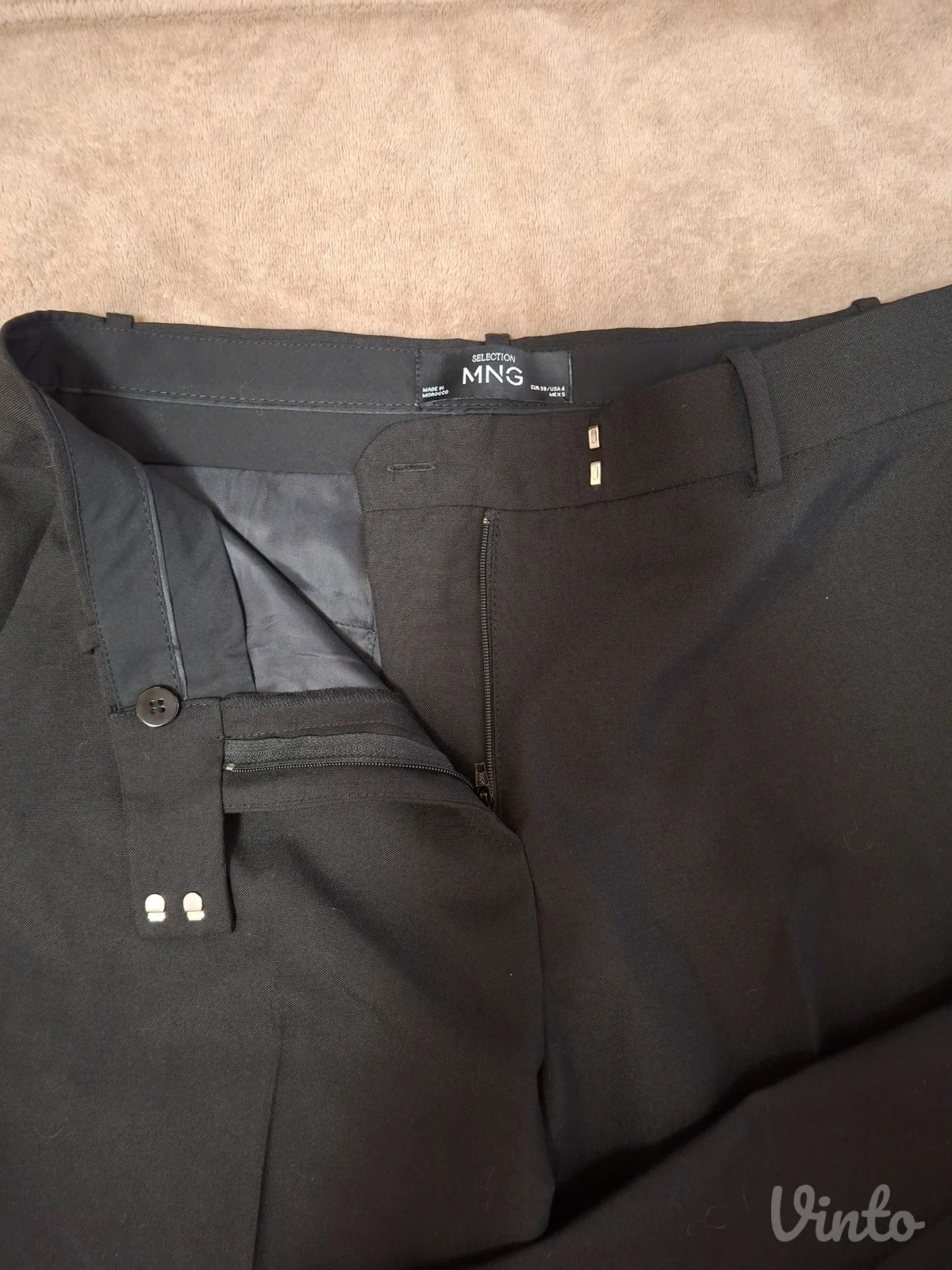 Mango pantalone