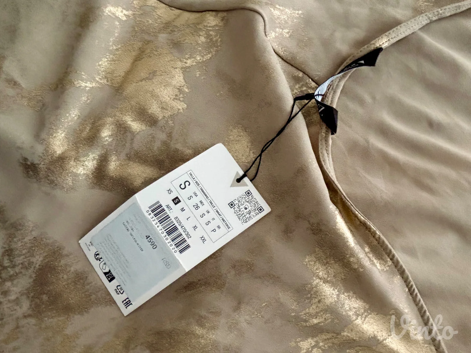 ZARA HALJINA NOVO SA ETIKETOM