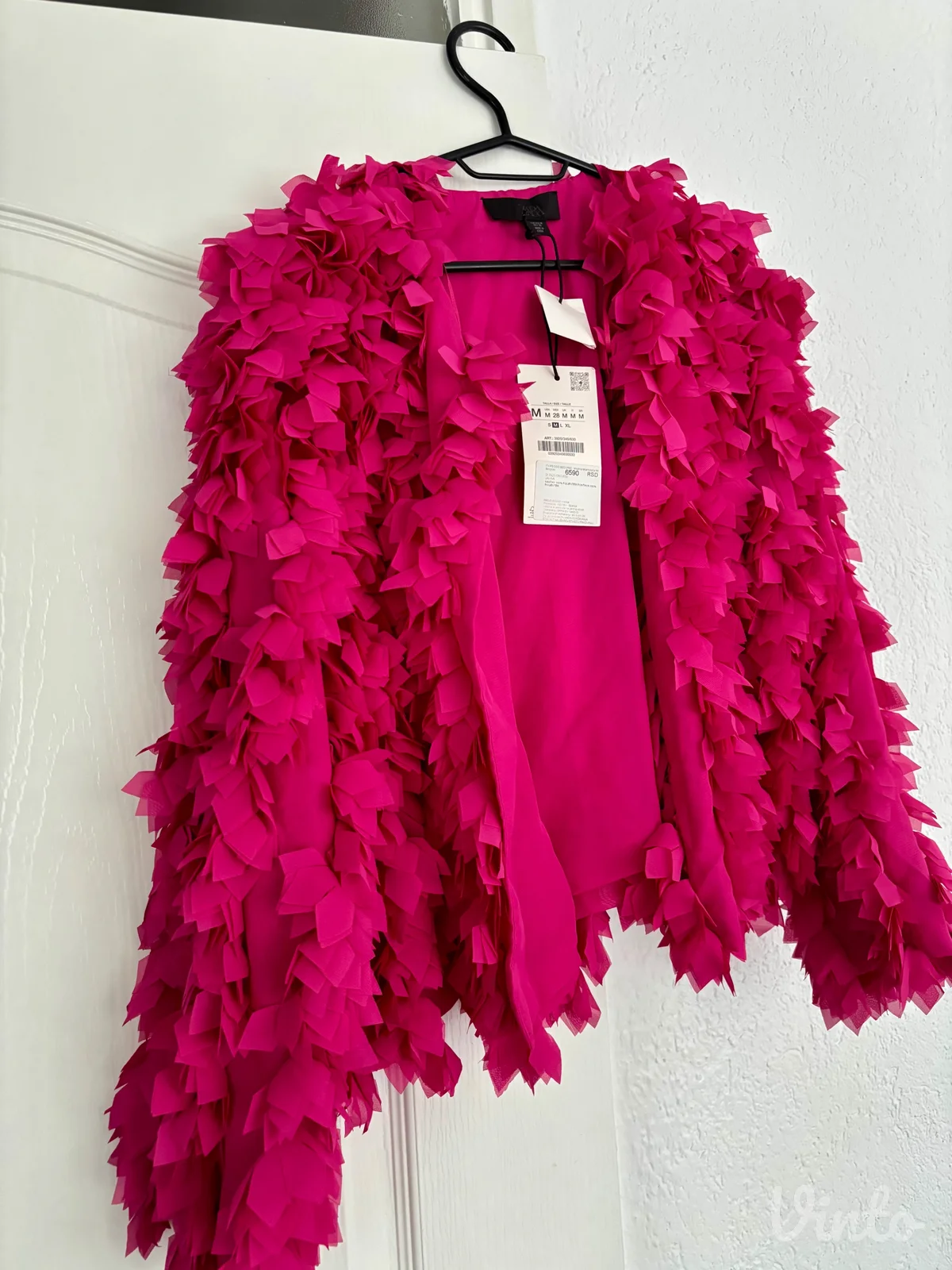 Zara efektna roze jaknica – NOVA sa etiketom