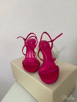 Zara sandale sa štiklom – broj 39