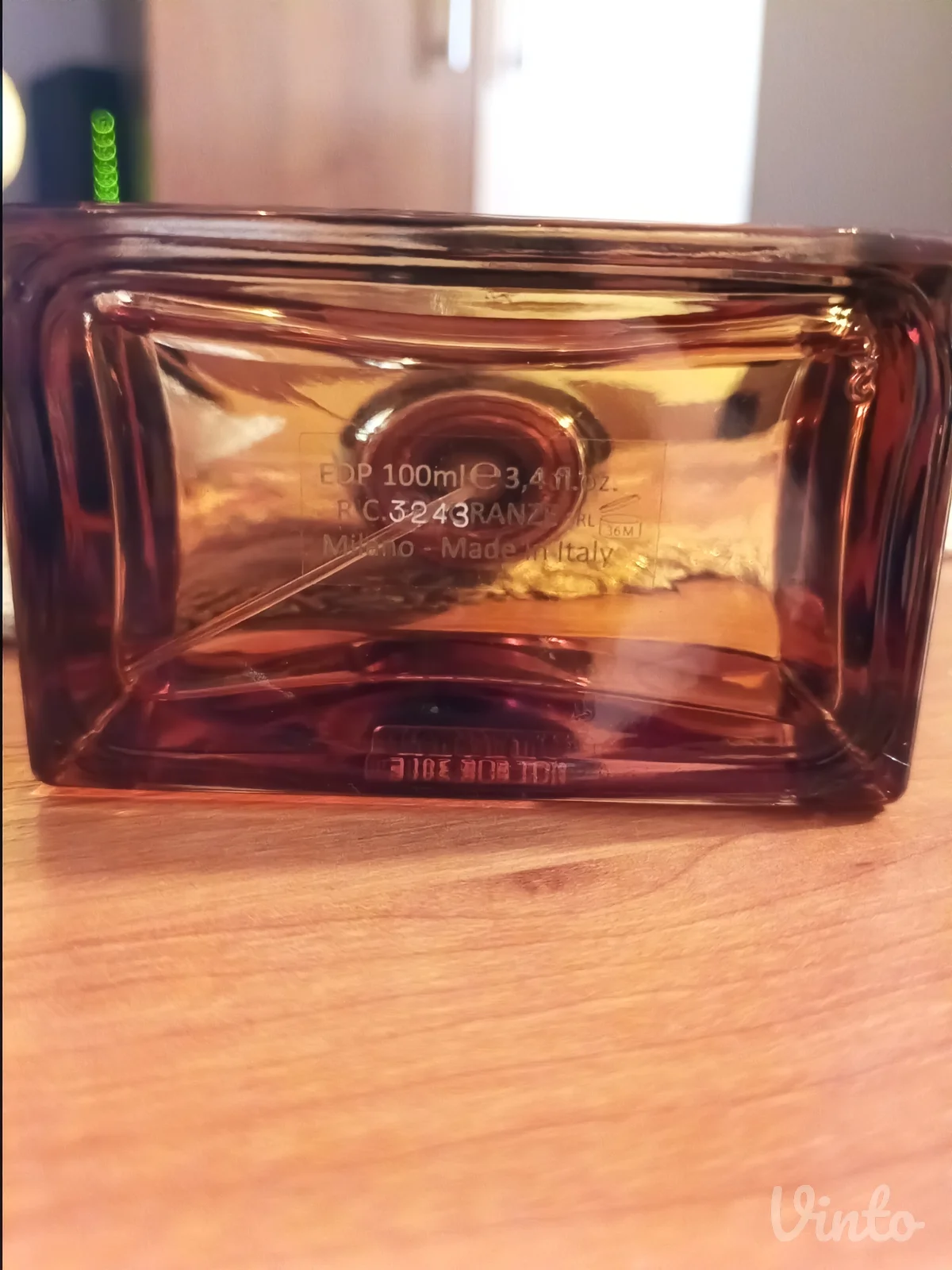 Esse Strikes the Notes Lavinia edp dekant 5ml/10ml