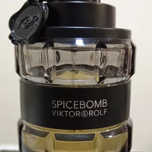 Victor & Rolf Spocebomb edt dekant 5ml/10ml