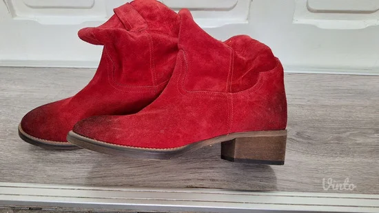 Čizme od prevrnute kože - NOVE - Dingo boots