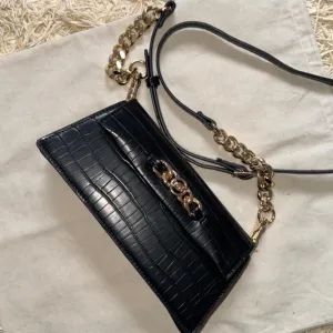 Dune London torbica - kao nova