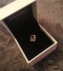 Pandora privezak